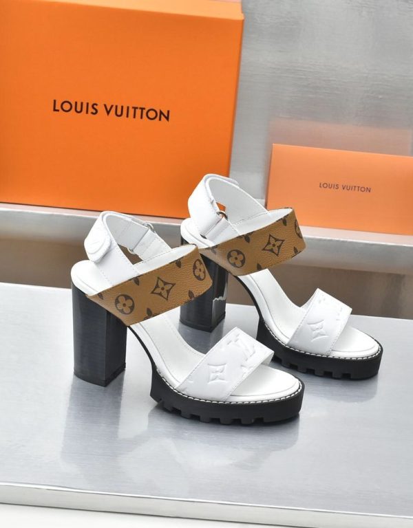 New Arrival LV Women Shoes 214