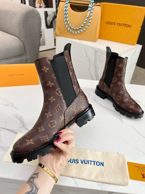 New Arrival LV Women Shoes 333