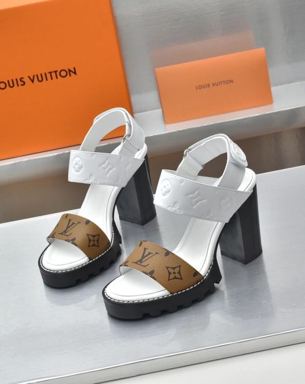 New Arrival LV Women Shoes 220