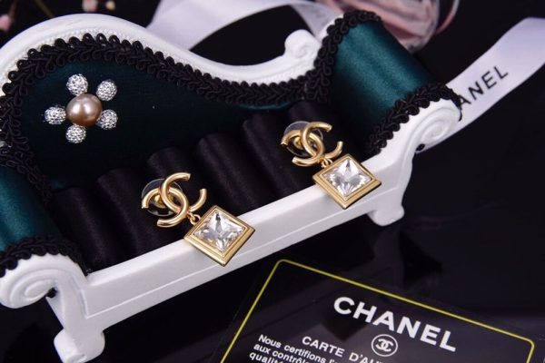 New Arrival Chanel Earrings Women 004