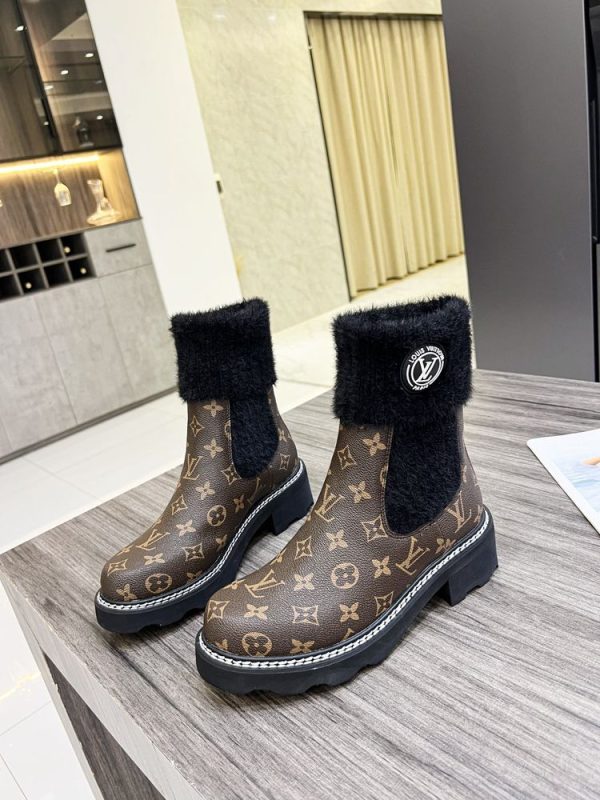 New Arrival LV Women Shoes 328