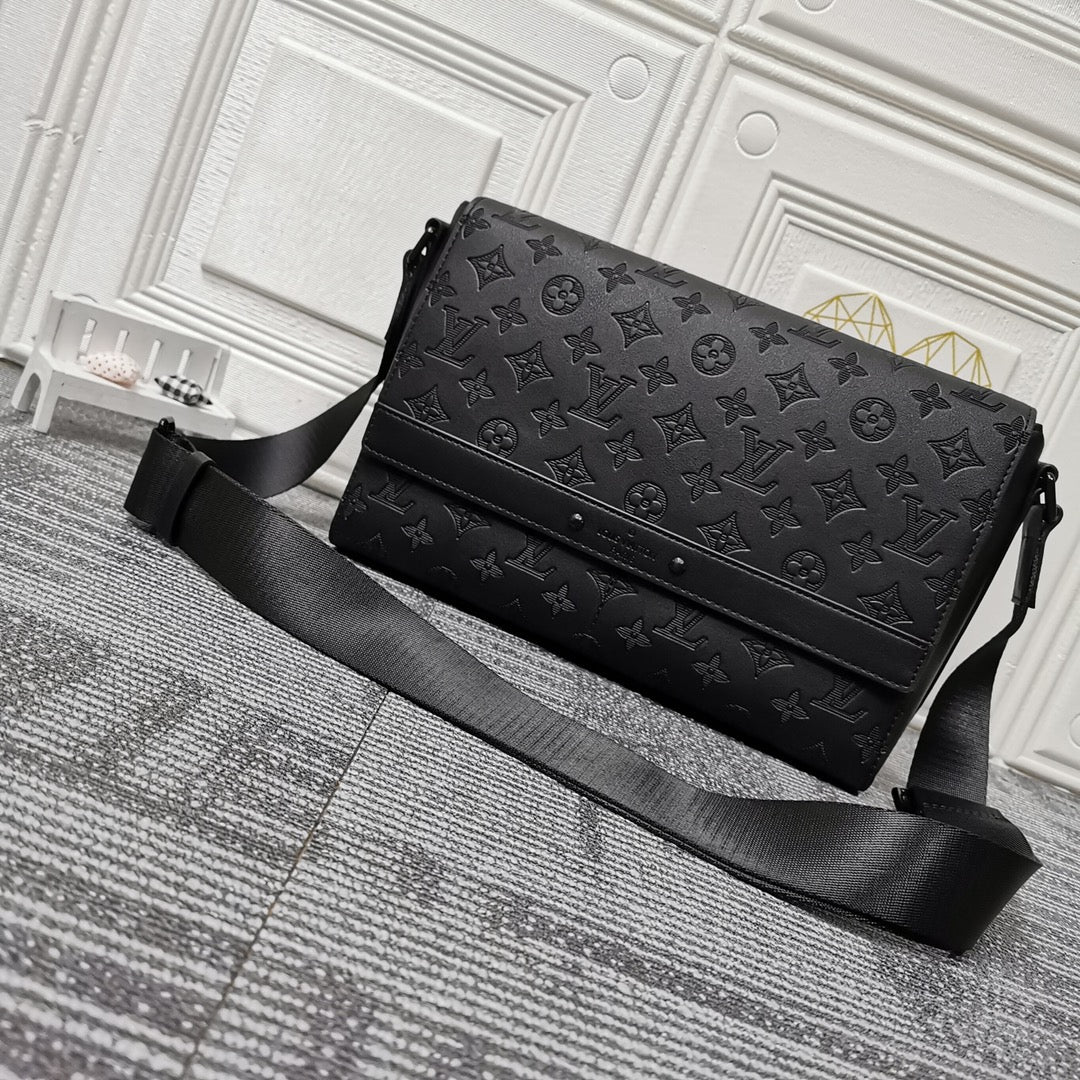 New Arrival L*V Handbag 424