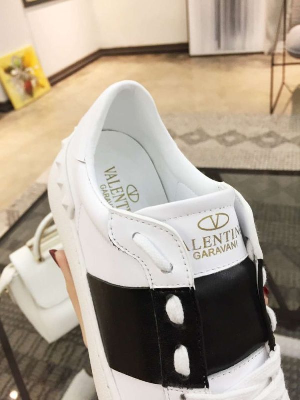 New Arrival Valentino Women Shoes 003