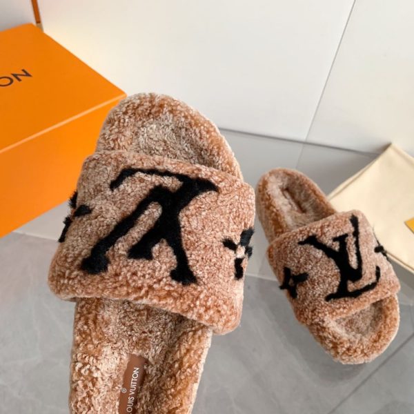 New Arrival LV Women Shoes 334