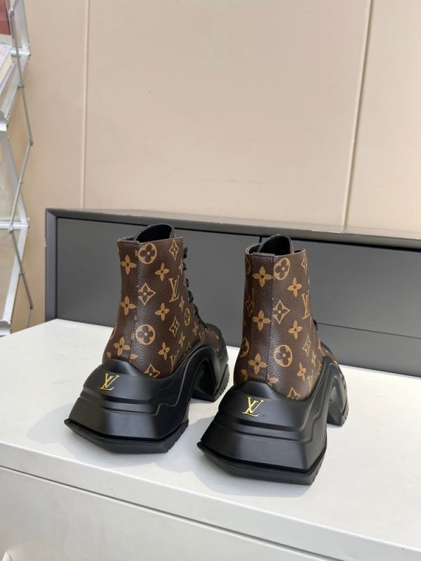 New Arrival LV Women Shoes 313