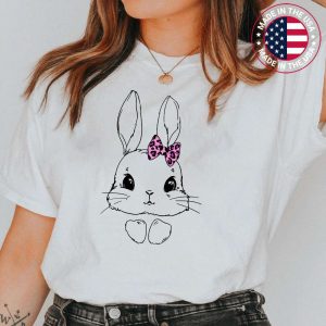 Cute Bunny Face Leopard Bow Tie Easter Day Girls Womens T-Shirt