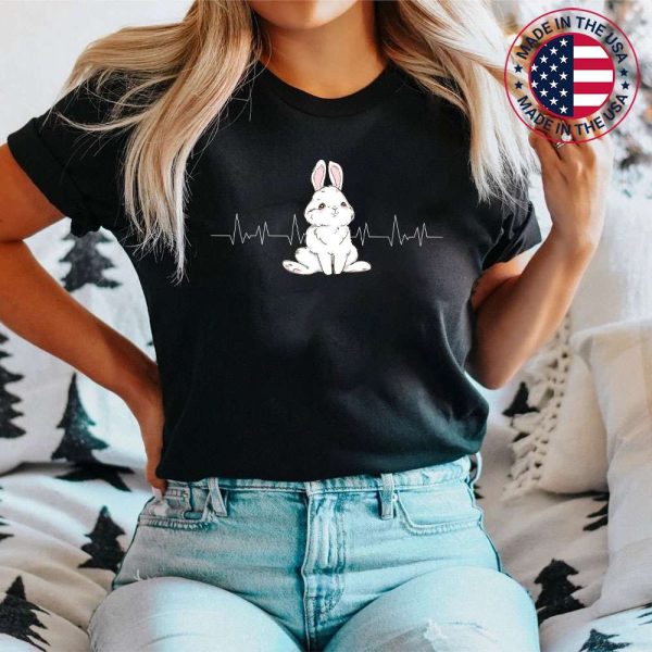 Easter Day Bunny Rabbit Heartbeat Easter Egg Cute T-Shirt