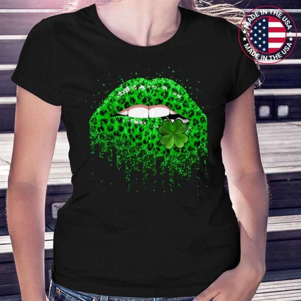 Green Lips Sexy Irish Leopard Shamrock St Patricks Day T-Shirt