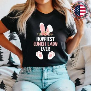 Hoppiest Lunch Lady Ever Leopard Women Girl Easter Day Bunny T-Shirt