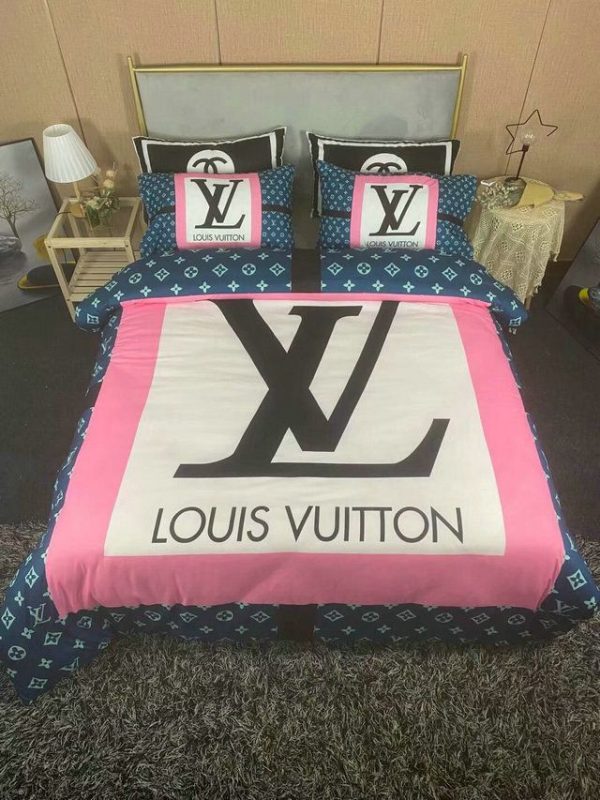 LV Pink White Blue Bedding Sets Luxury Brand Bedding 055