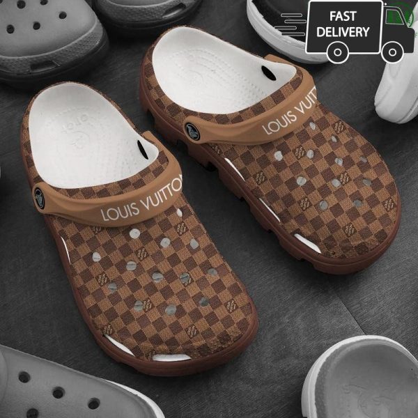 Limited LV Louis Vuitton Brown Chessboard Logo Brand Crocs 012