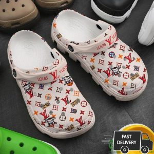 Louis Vuitton Beige Monogram and Cow Crocs 018