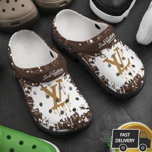 Louis Vuitton Color Drop Brown White Crocs 023