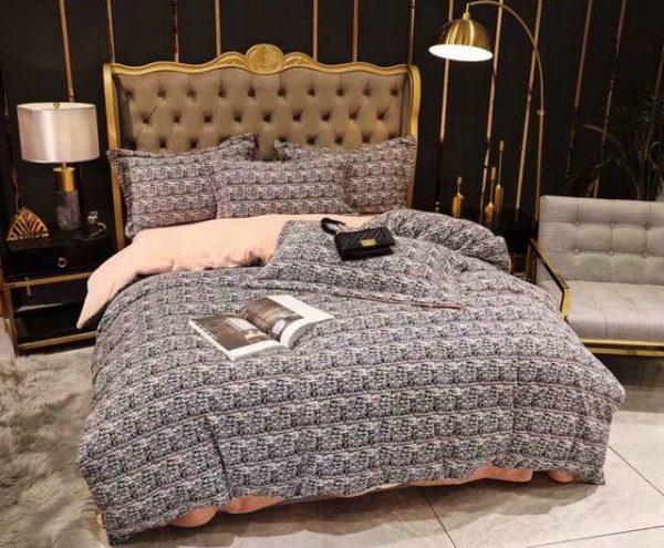 Luxury CN Type Bedding Sets Duvet Cover Luxury Brand Bedroom Sets 170