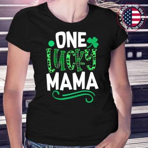 One Lucky Mama Irish Shamrock Leopard St Patricks Day Women T-Shirt