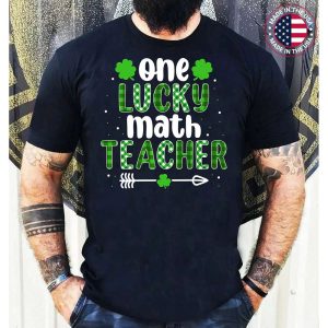 One Lucky Math Teacher St Patricks Day Buffalo Plaid T-Shirt