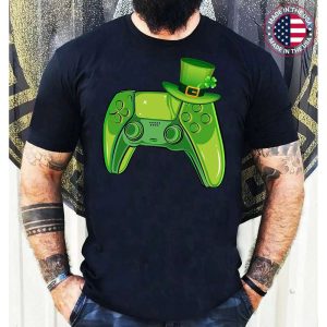 Video Game Controller St Patricks Day Leprechaun Hat Irish Gamer Boys Girls T-Shirt