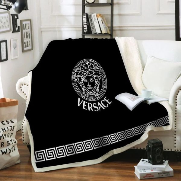 White & Black Versace Blanket 041