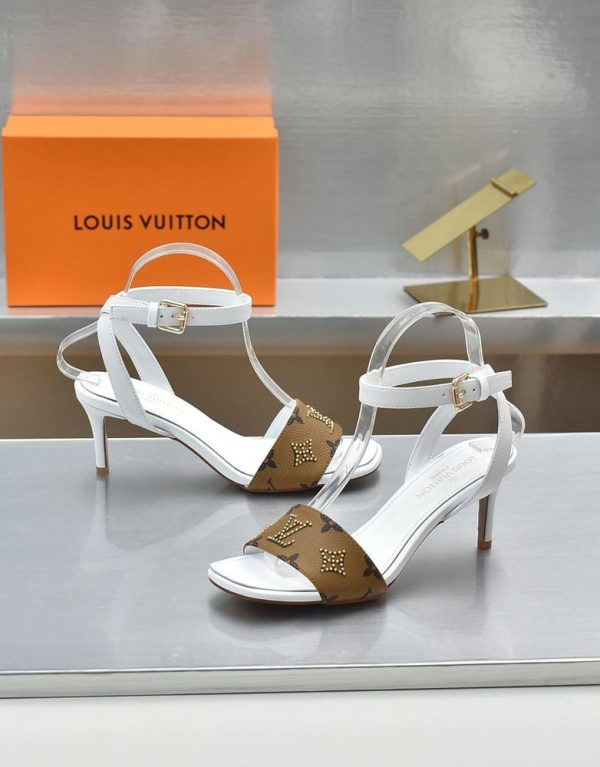 New Arrival LV Women Shoes 218