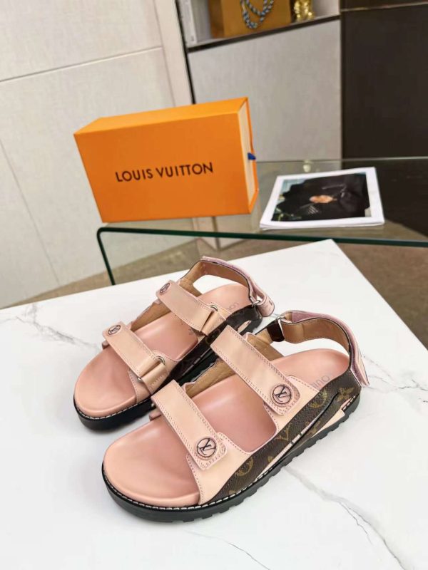 New Arrival LV Women Shoes 169