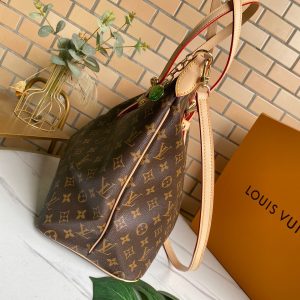 New Arrival L*V Handbag 685