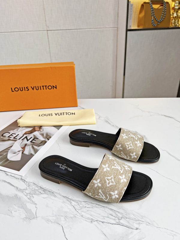 New Arrival LV Women Shoes 171