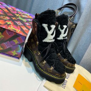 New Arrival Women LV Shoes 118