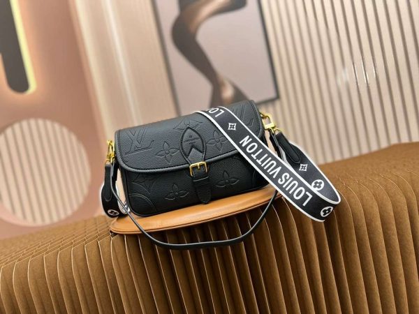 New Arrival L*V Handbag 1111