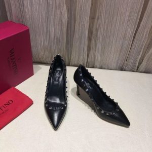 New Arrival Valentino Women Shoes 001