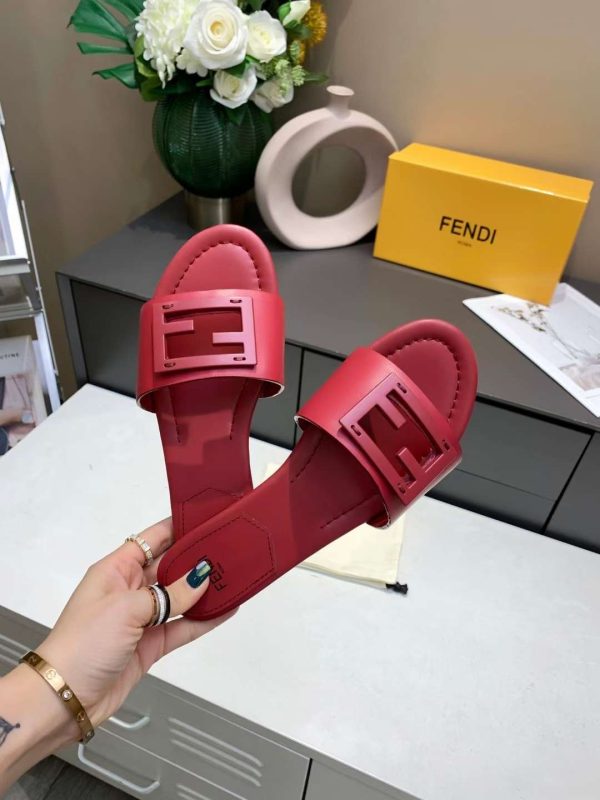 New Arrival Fendi Women Shoes F014