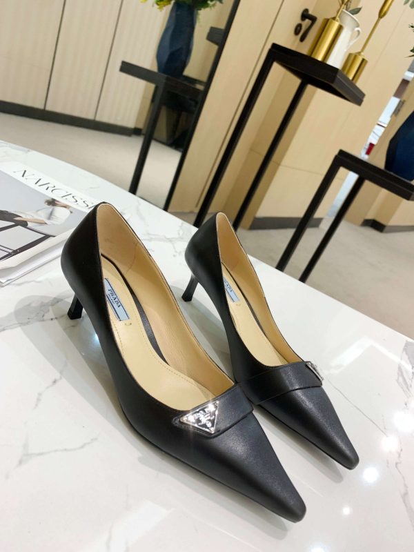 New Arrival Prada Women Shoes P019