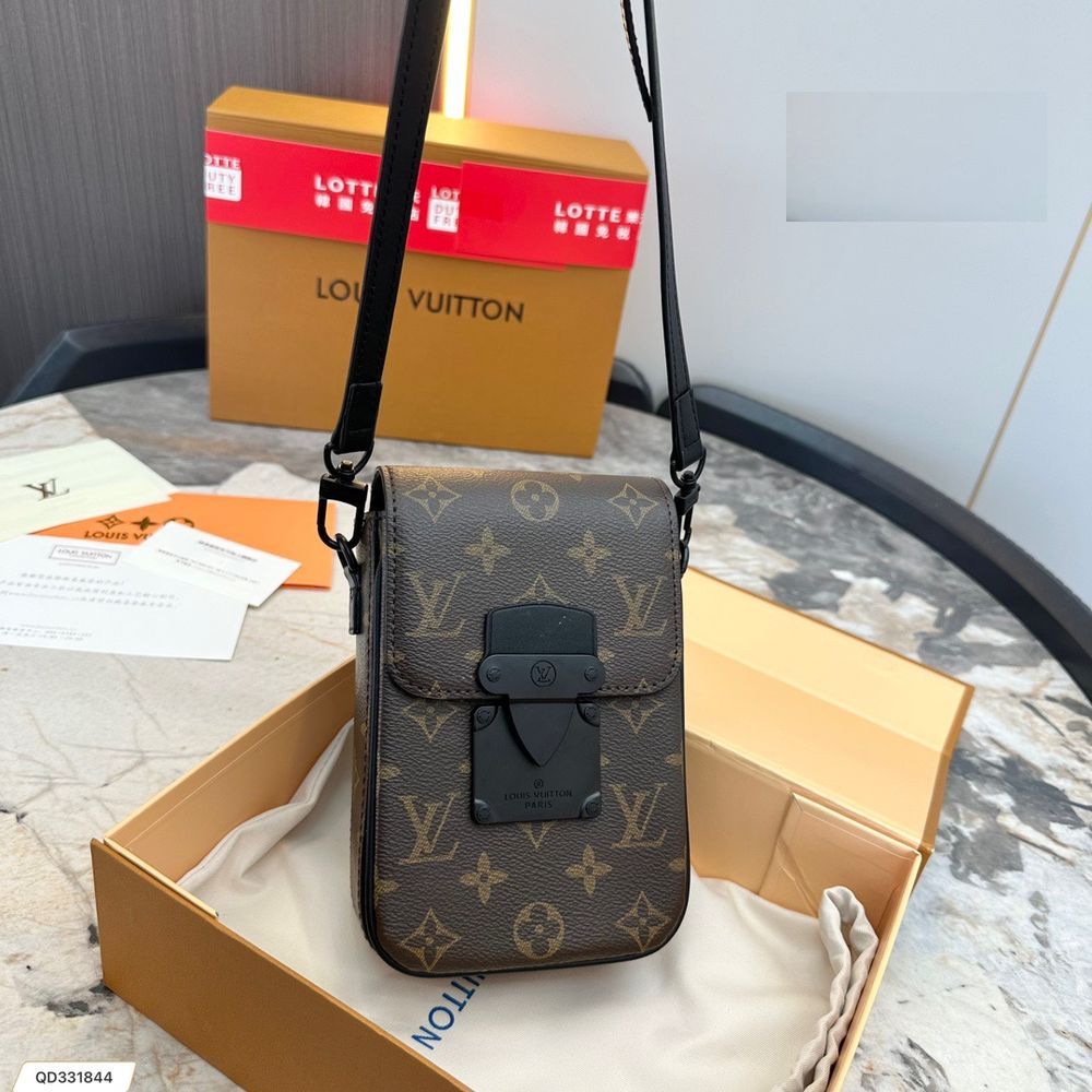 New Arrival LV Handbag L630