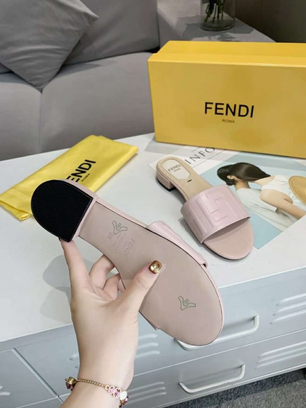 New Arrival Fendi Women Shoes F007