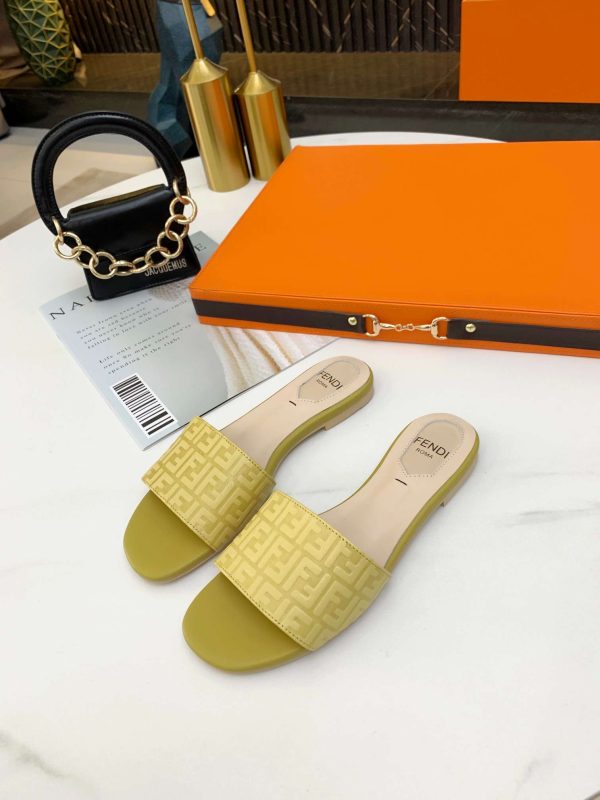 New Arrival Fendi Women Shoes F027