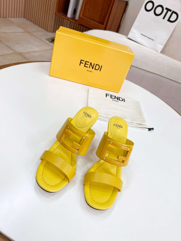 New Arrival Fendi Women Shoes F028