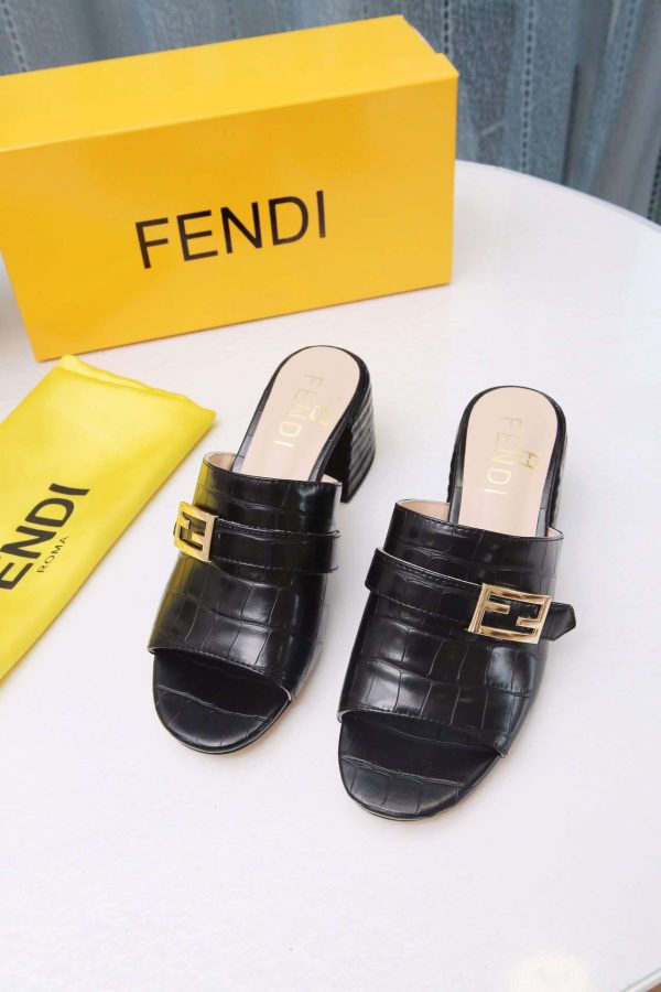 New Arrival Fendi Women Shoes F016