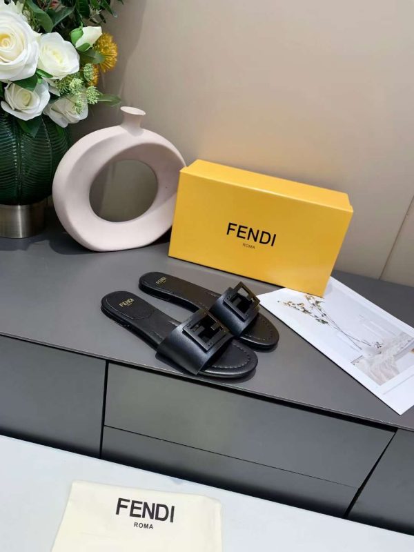 New Arrival Fendi Women Shoes F012