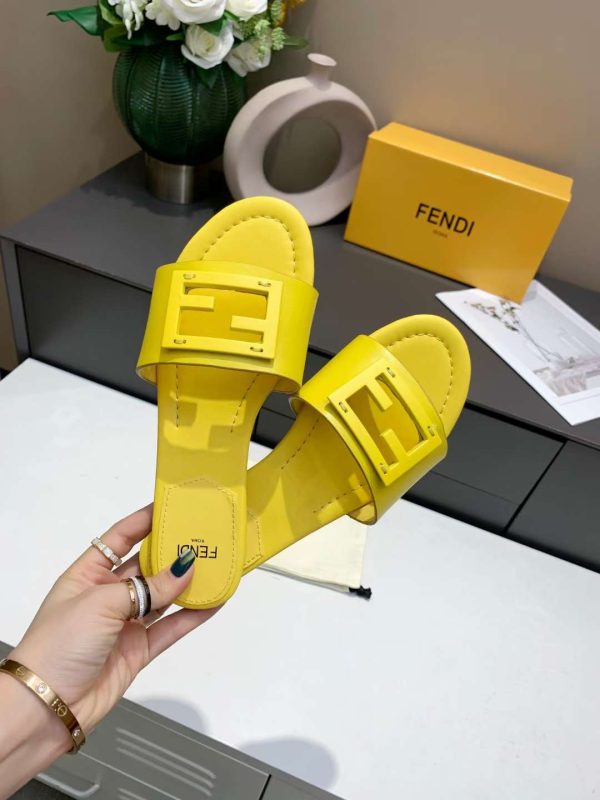 New Arrival Fendi Women Shoes F012