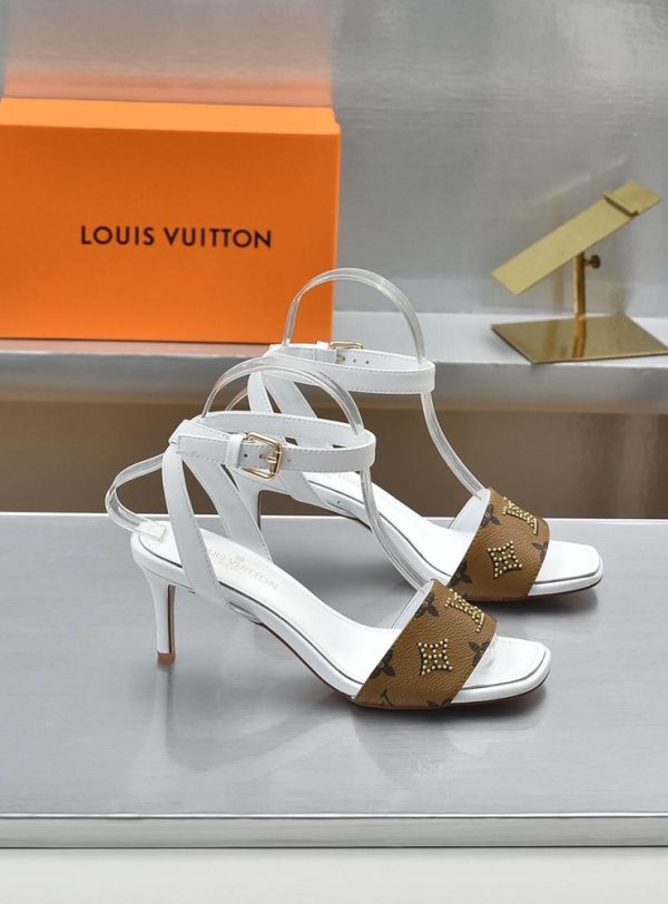 New Arrival LV Women Shoes L241