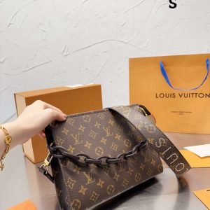 New Arrival LV Handbag L381