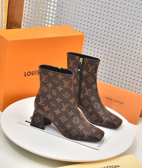 New Arrival LV Women Shoes L382