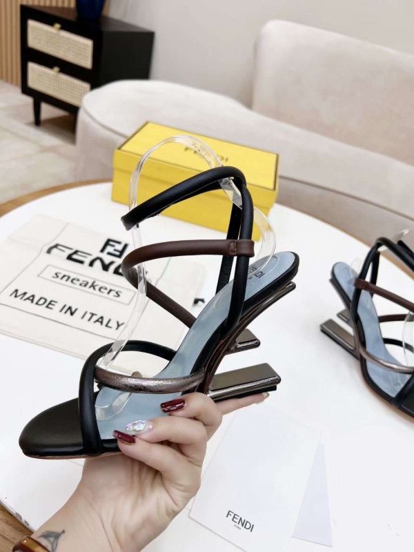 New Arrival Fendi Women Shoes F036