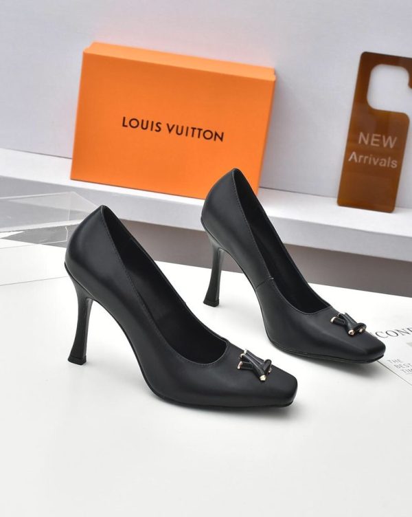 New Arrival LV Women Shoes L243