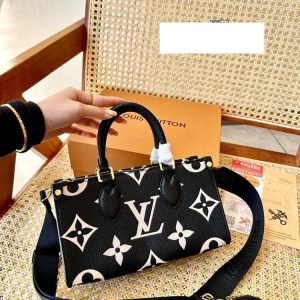 New Arrival LV Handbag L821