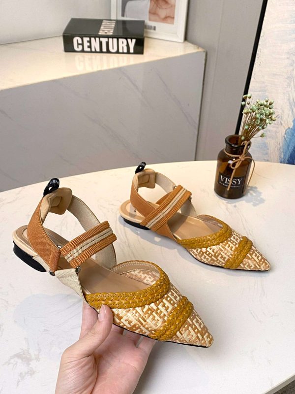 New Arrival Fendi Women Shoes F021