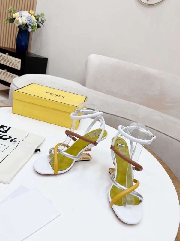 New Arrival Fendi Women Shoes F035