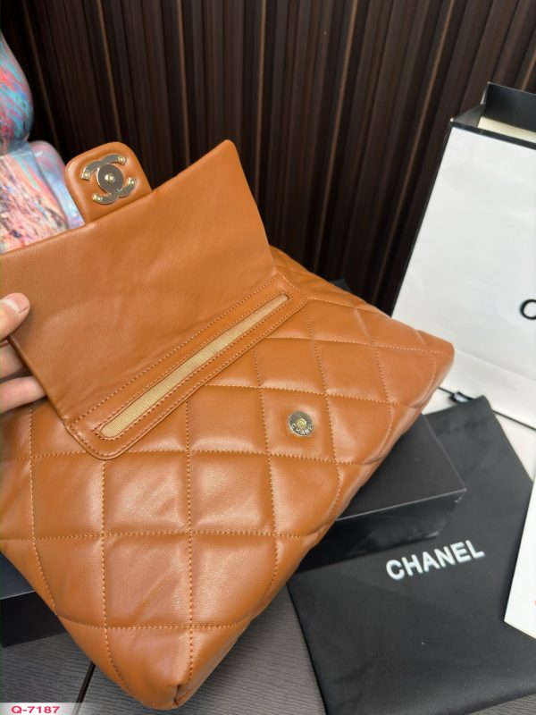 New Arrival CN Handbag C425