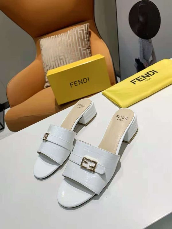 New Arrival Fendi Women Shoes F010