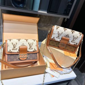 New Arrival LV Handbag L621