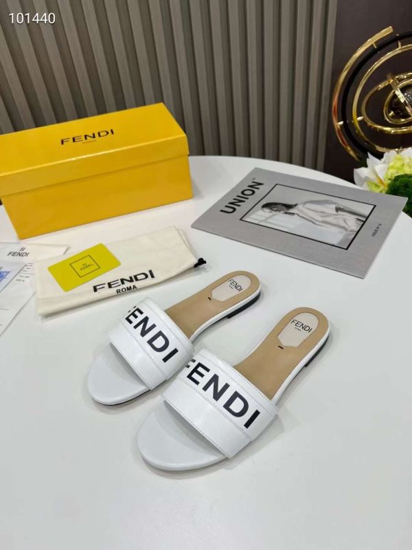 New Arrival Fendi Women Shoes F009